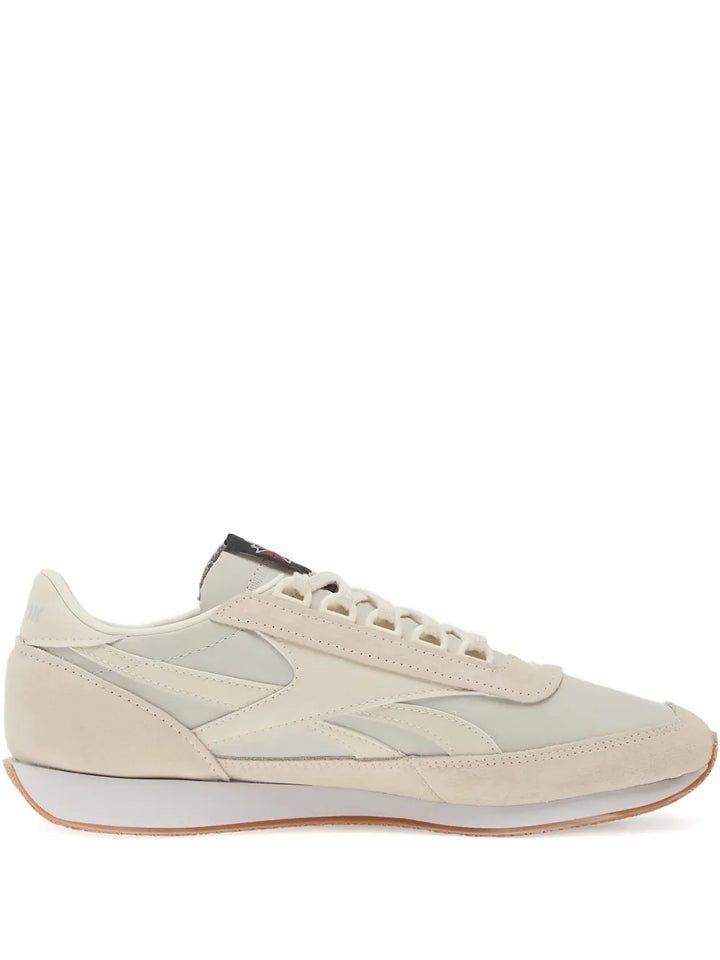 Reebok Camargue Lace-Up — Beige — Size US M 3.5 - US W 5 — Front View