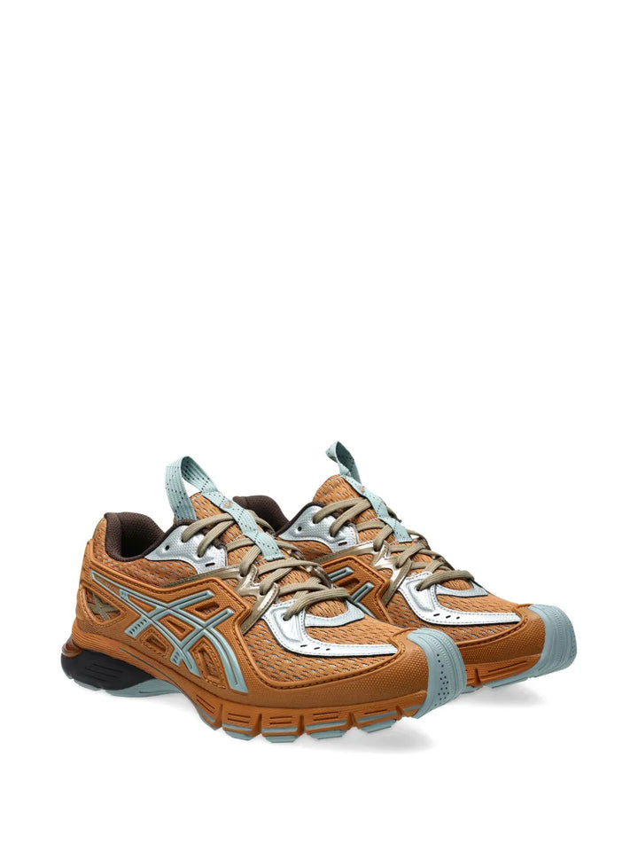 ASICS Logo-Detail — Orange — Size US M 3.5 - US W 5 — Side View