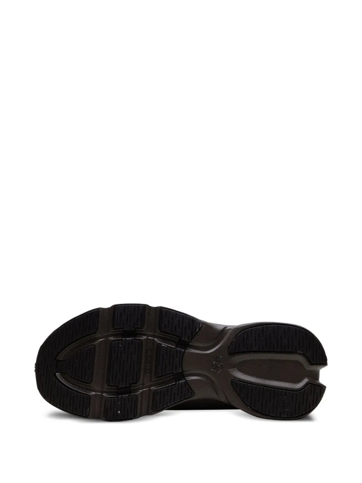 On Running X Loewe Cloudsolo Logo-Print — Black — Size US M 3.5 - US W 5 — Detail View