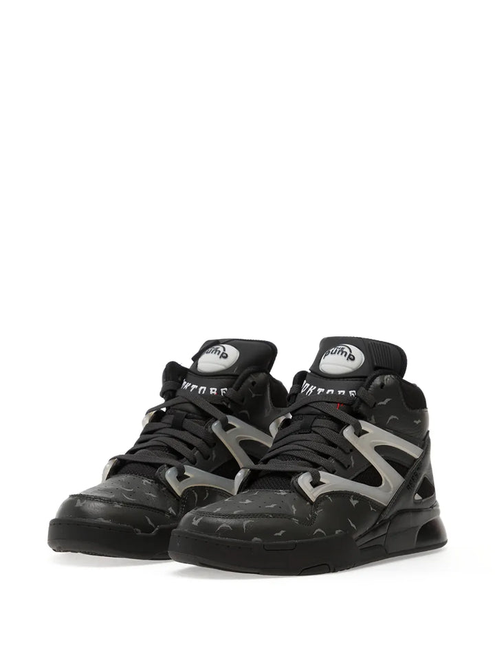 Reebok Pump Omni Zone Ii — Black — Size US M 3.5 - US W 5 — Side View