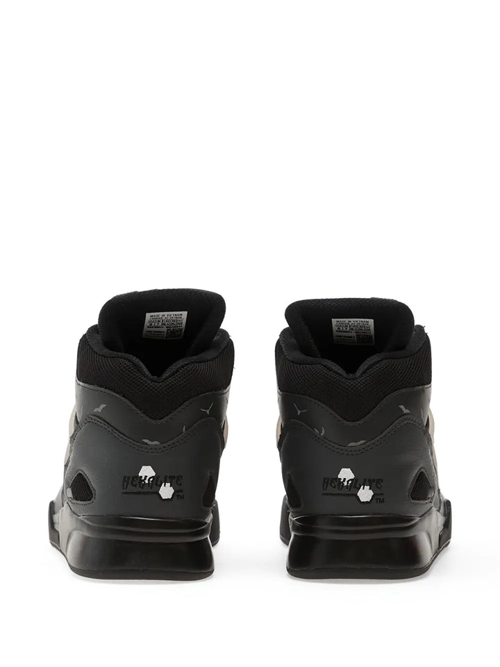 Reebok Pump Omni Zone Ii — Black — Size US M 3.5 - US W 5 — Back View