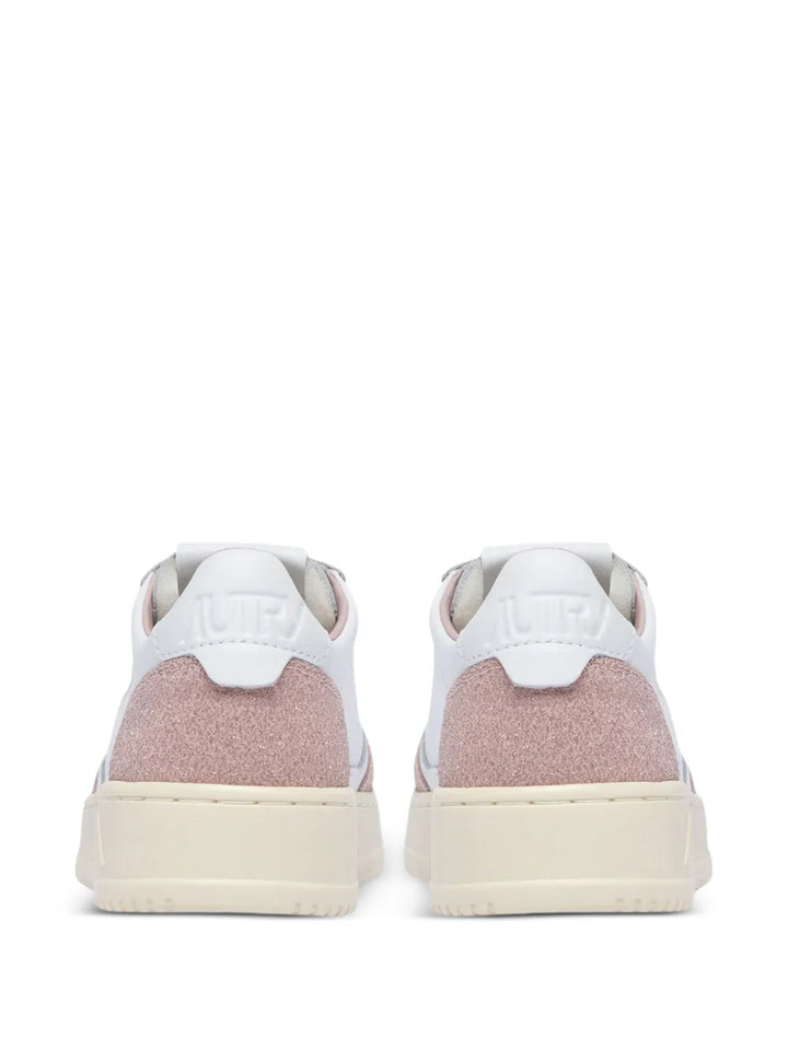 Autry Medalist Low Lace-Up — White — Size US M 3.5 - US W 5 — Back View