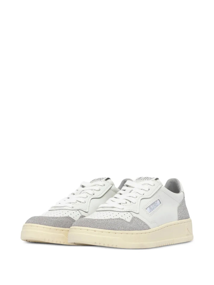 Autry Medalist Low Leather — White — Size US M 3.5 - US W 5 — Side View