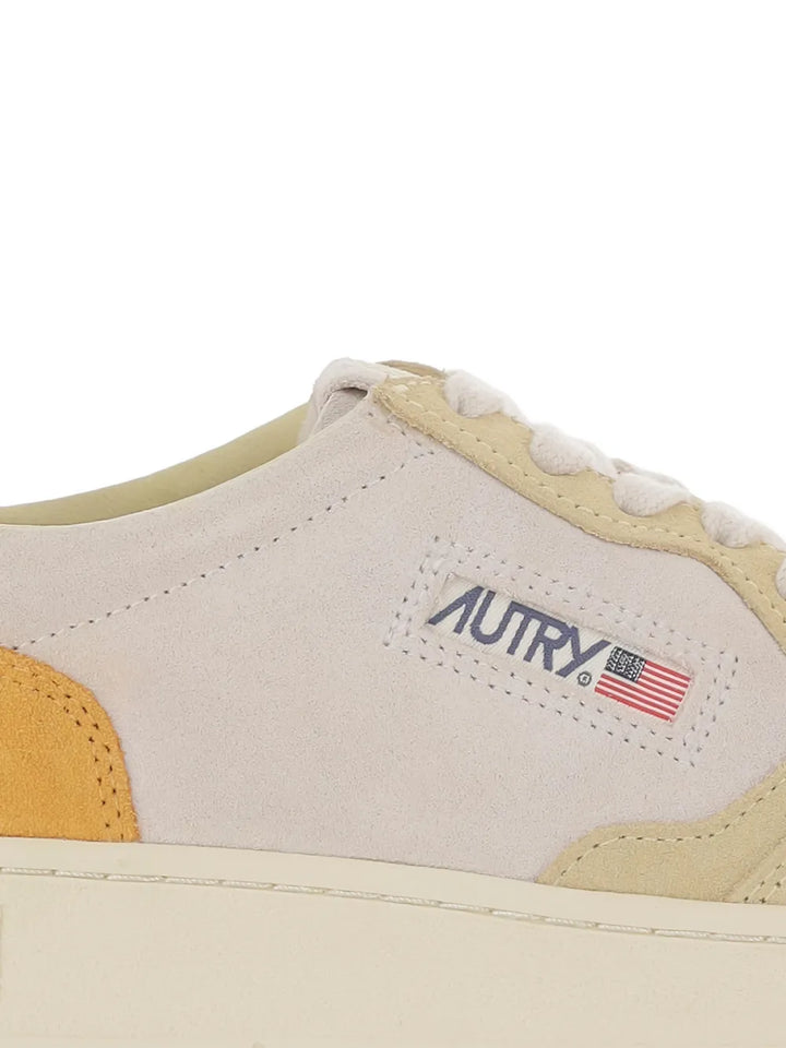 Autry Medalist Low Tri-Colour — White — Size US M 3.5 - US W 5 — Detail View