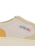 Autry Medalist Low Tri-Colour — White — Size US M 3.5 - US W 5 — Detail View