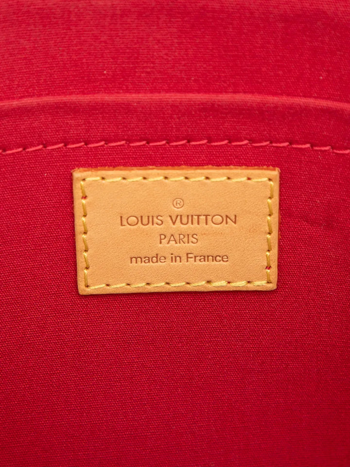 Louis Vuitton Pre Owned 2007 Monogram Vernis Rosewood Avenue Shoulder Bag — Same as shown — Size One Size — Lifestyle View