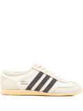 adidas Stripes Japan — White — Size US M 3.5 - US W 5 — Front View