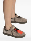 Off-White Low Vulcanized — White — Size US M 3.5 - US W 5 — Detail View