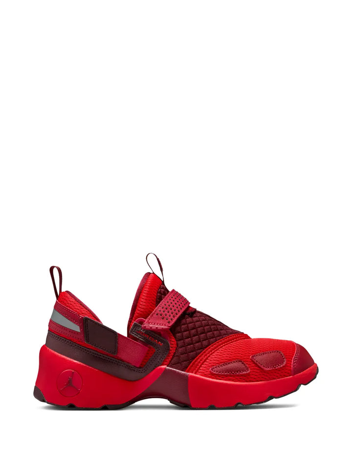 Jordan Trunner Lx — Red — Size US M 3.5 - US W 5 — Front View