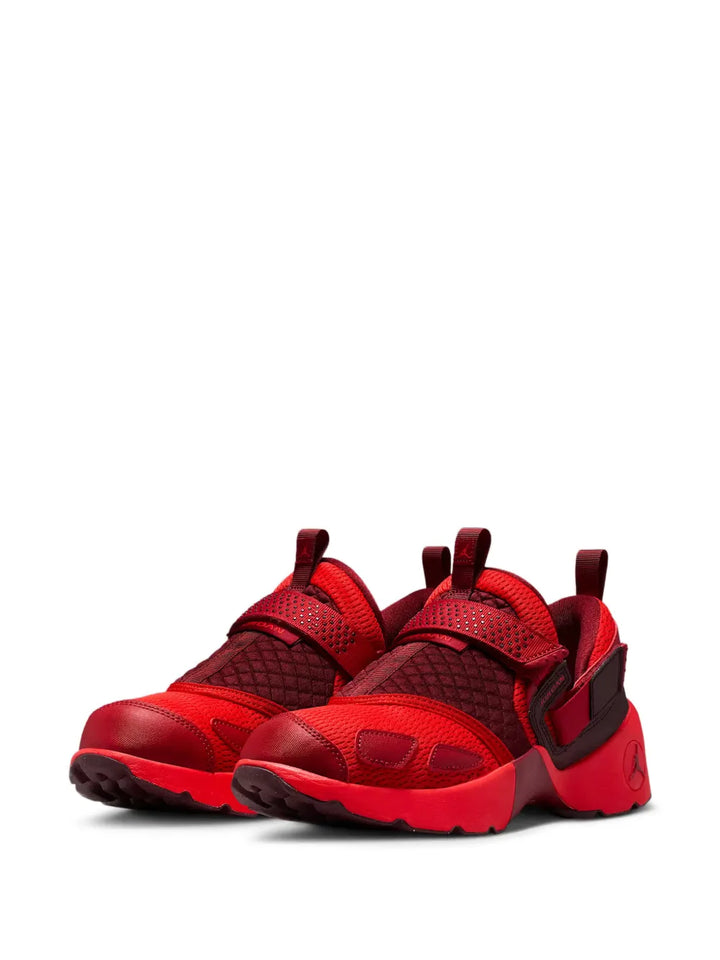 Jordan Trunner Lx — Red — Size US M 3.5 - US W 5 — Side View
