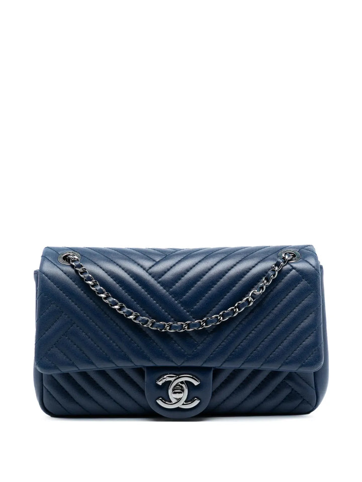 Chanel Pre Owned 2015 2016 Small Lambskin Cc Crossing Flap Shoulder Bag — Same as shown — Size One Size — Front View