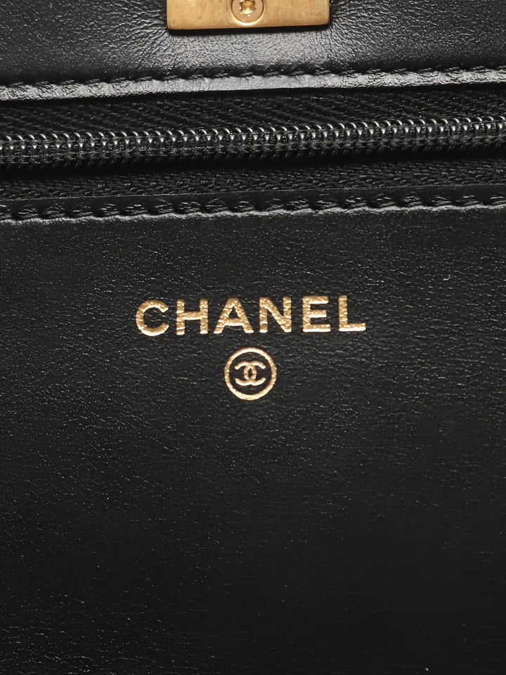 Chanel Pre Owned 2020S Icon Chain Wallet — Same as shown — Size One Size — Lifestyle View