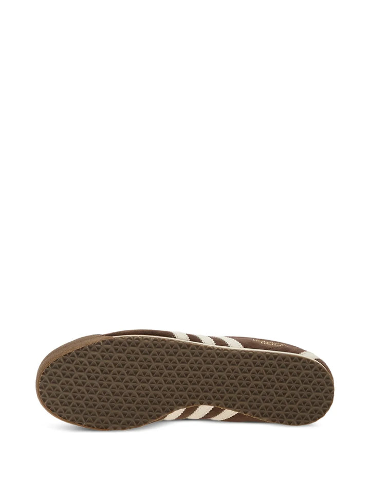 adidas Italia 70S Stripe Sneakers — Brown — Size US M 11 - US W 12.5 — Detail View