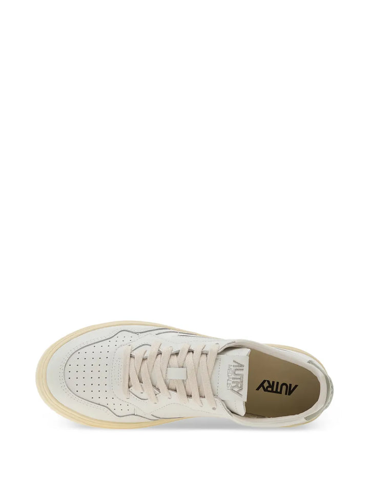 Autry Medalist Low Leather — White — Size US M 3.5 - US W 5 — Detail View