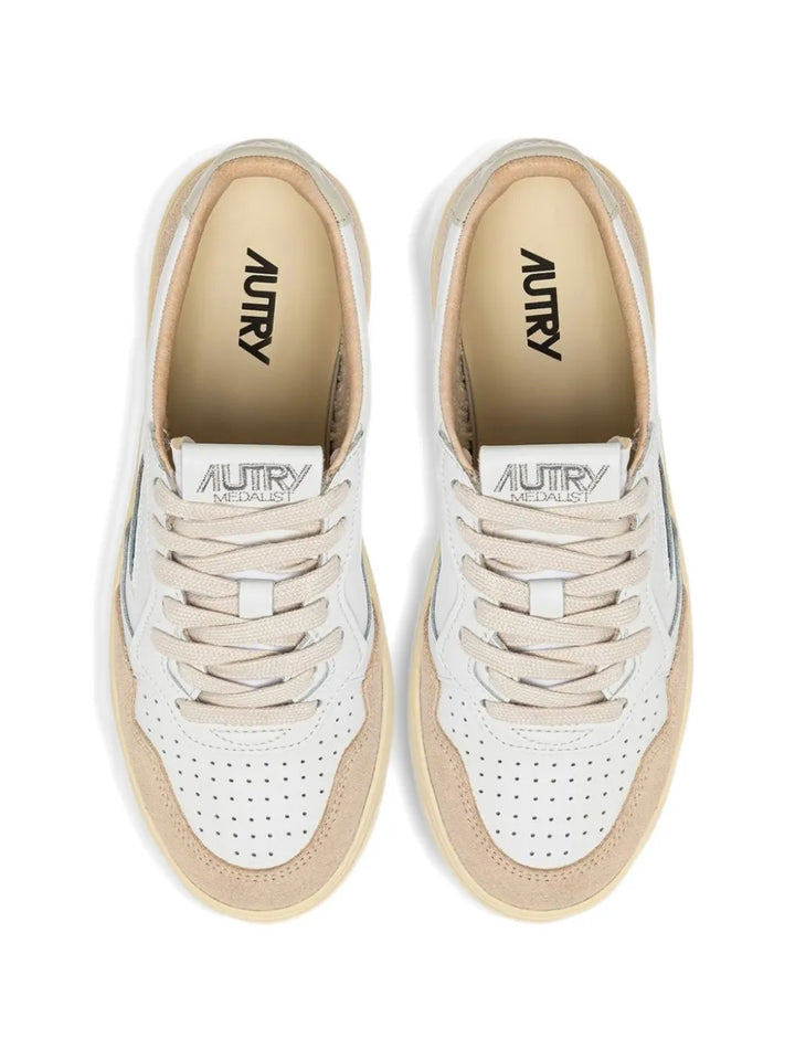 Autry Medalist Low — White — Size US M 3.5 - US W 5 — Top View