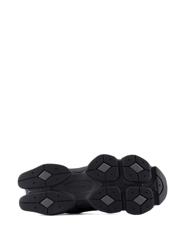 New Balance 9060 Lace-Up — Black — Size US M 3.5 - US W 5 — Detail View