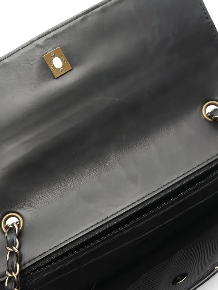Chanel Pre Owned 2000 2002 Chain Shoulder Bag — Same as shown — Size One Size — Detail View