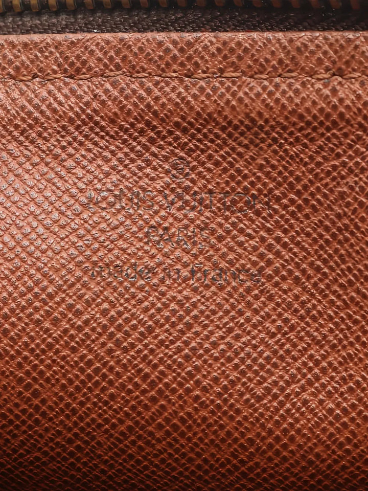 Louis Vuitton Pre Owned 1999 30 Papillon Monogram Shoulder Bag — Same as shown — Size One Size — Detail View