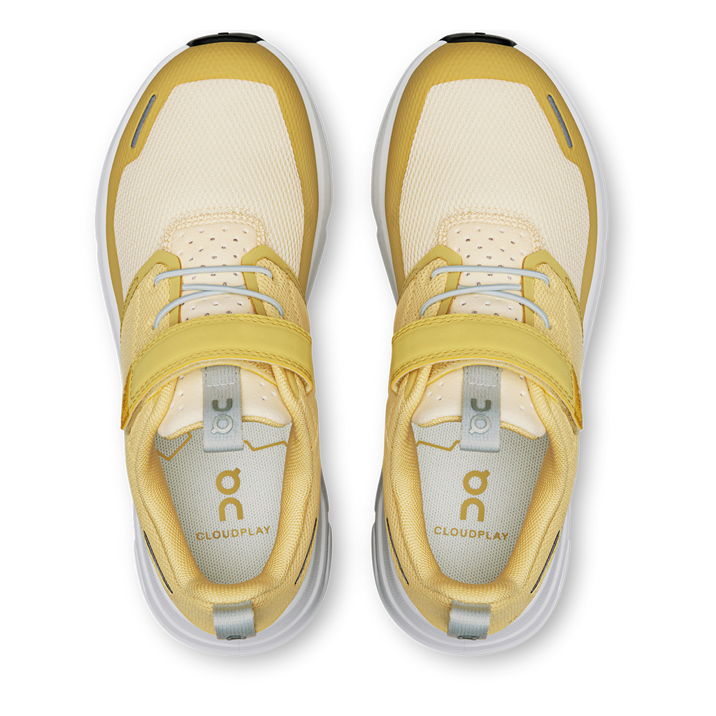 ON Cloud Play — Citrine - White — Size K — Width 13.5 — Top View