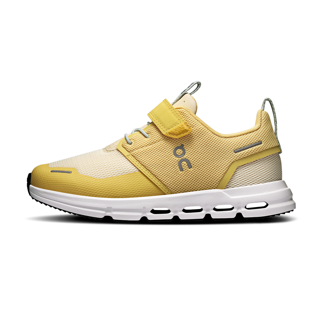 ON Cloud Play — Citrine - White — Size K — Width 13.5 — Back View