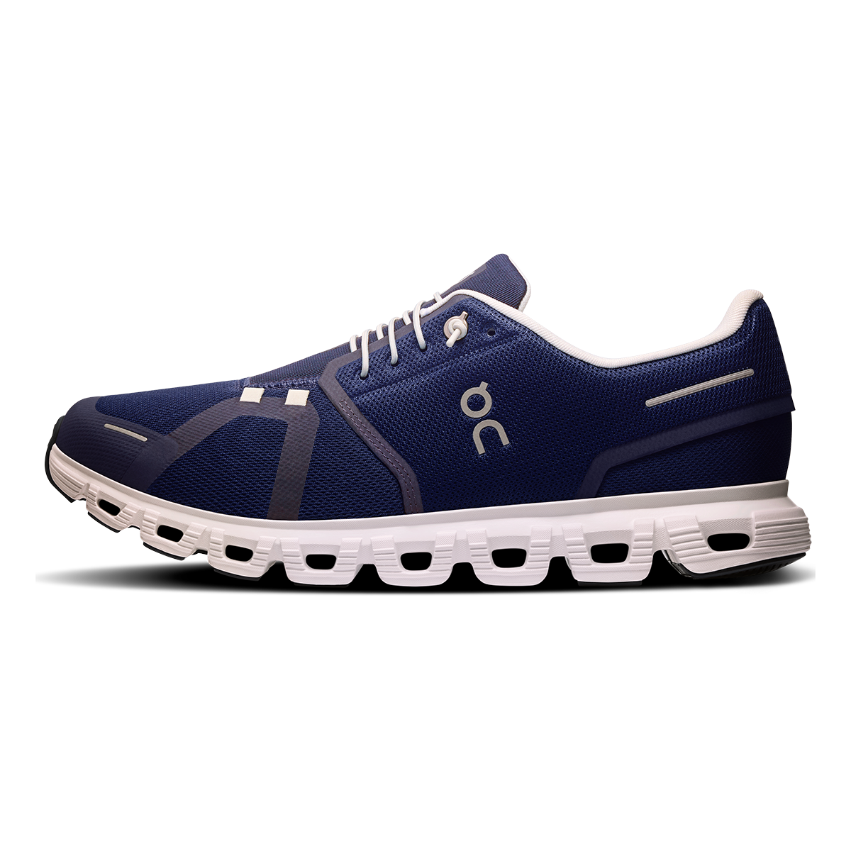 ON Cloud 6 — Glacier - White — Size D — Width 7 — Lifestyle View