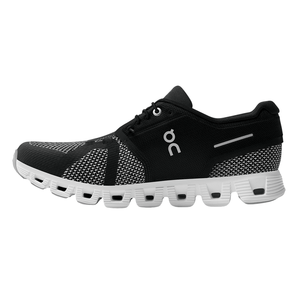 ON Cloud 5 Combo — Black - Alloy — Size D — Width 8 — Side View