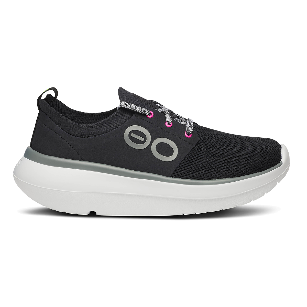 Oofos OOmy Stride — Black — Size B — Width 7 — Detail View