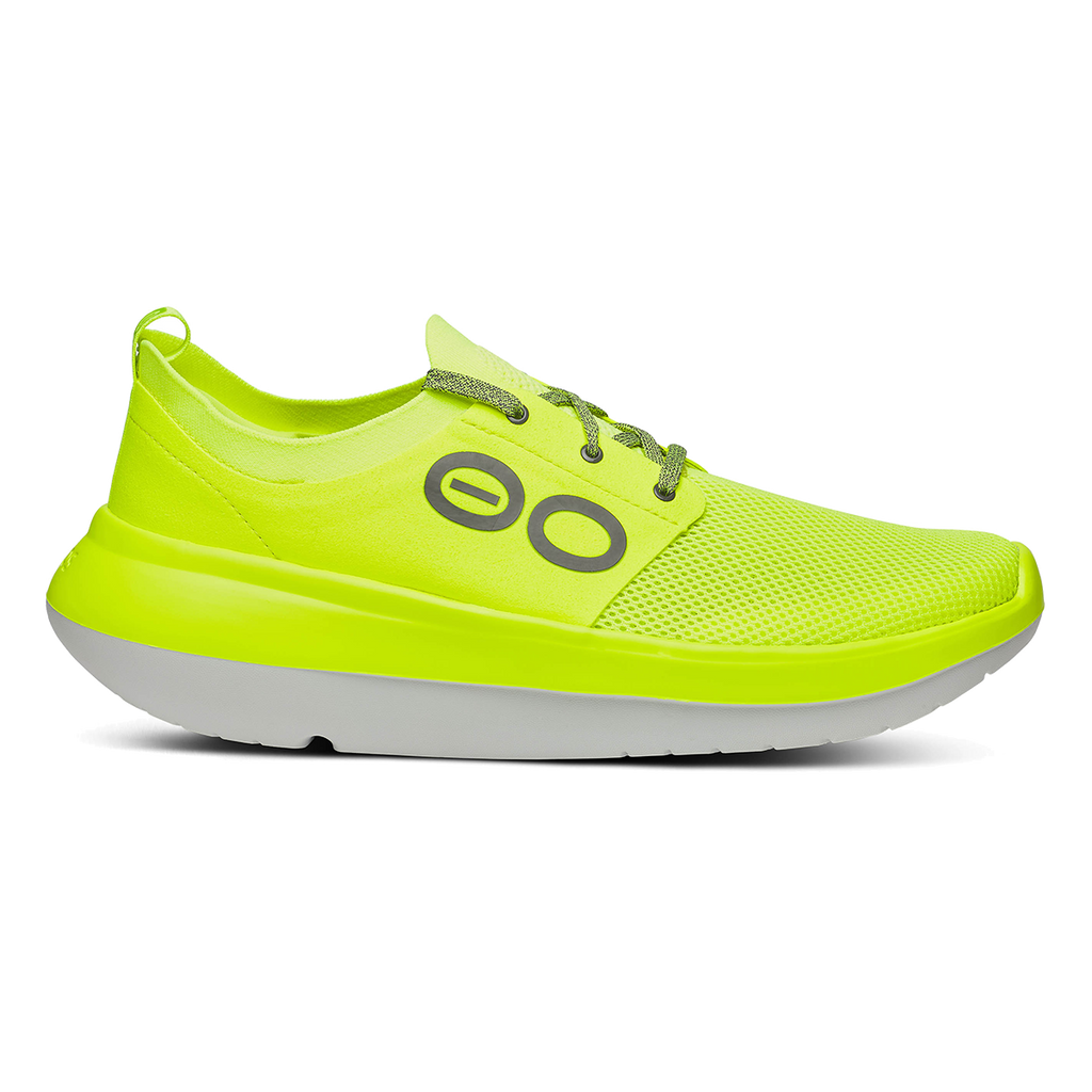Oofos OOmy Stride — Black — Size D — Width 8 — Detail View