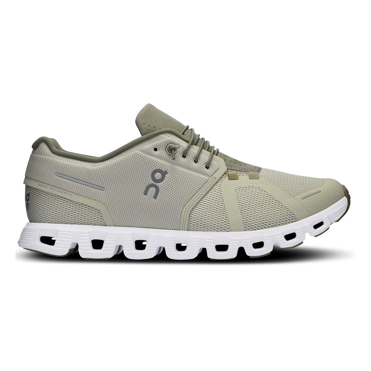 ON Cloud 5 — Black — Size D — Width 7 — Front View