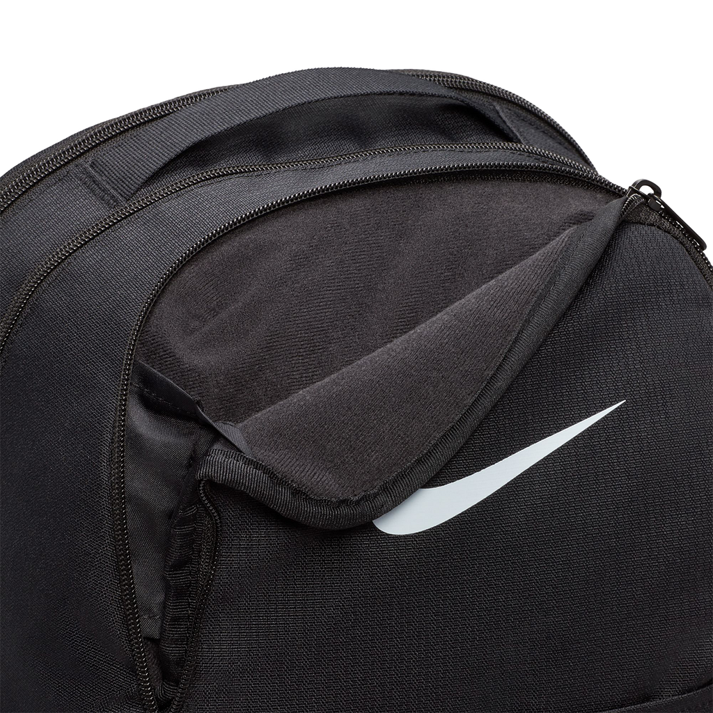 Nike Brasilia 9.5 — Black - White — Size Medium — Alternate View 7
