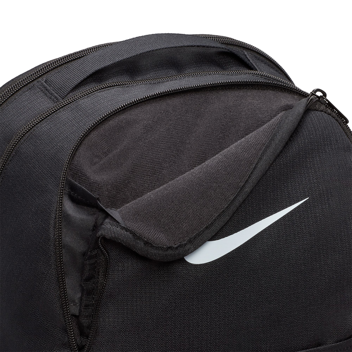 Nike Brasilia 9.5 — Black - White — Size Medium — Alternate View 7