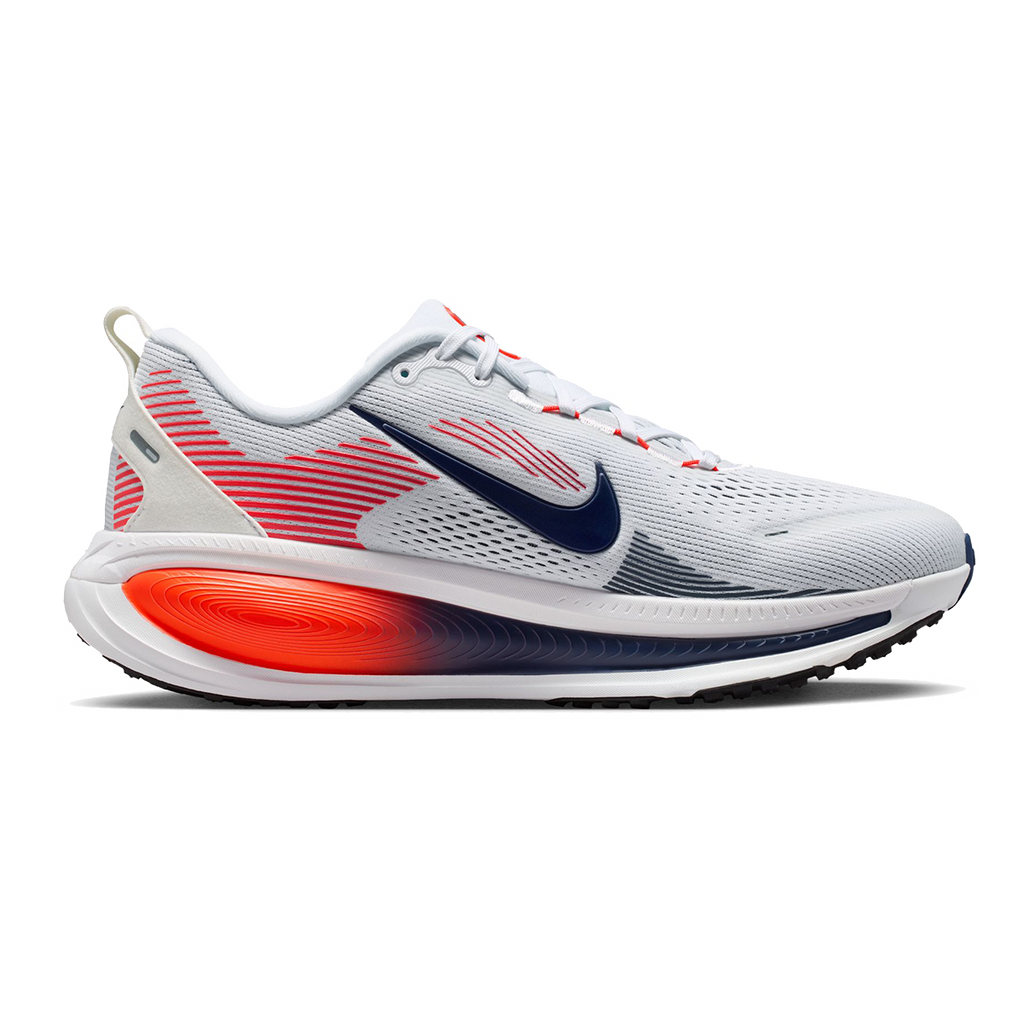 Nike Vomero 18 — Pure Platinum - Anthracite - Smoke Grey - Lt Smoke Grey - Univ Red - Solar Red — Size D — Width 9 — Front View