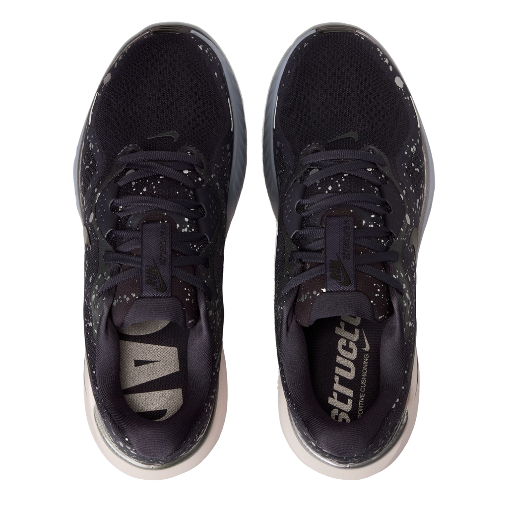 Nike Structure 26 SE — Cave Purple - Black - Mtlc Dark Grey — Size B — Width 7.5 — Back View