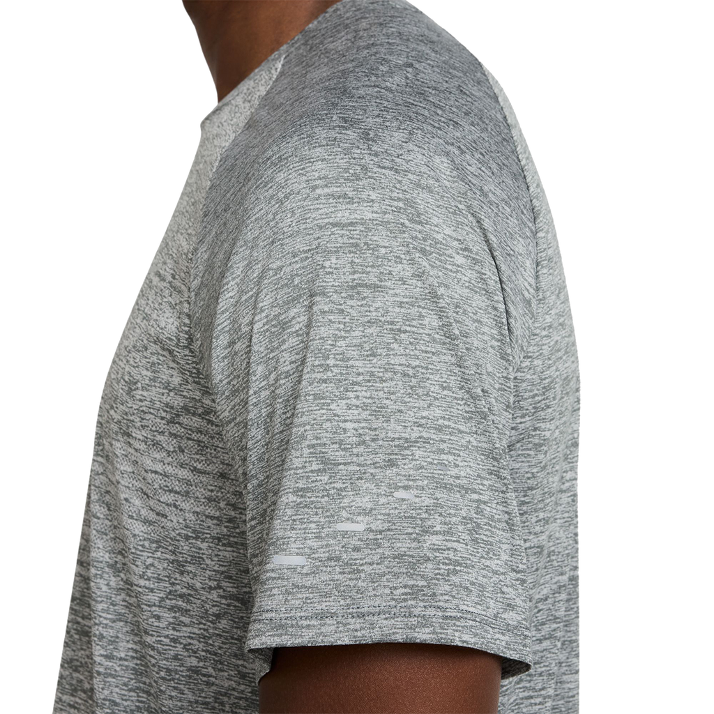 Nike Stride Shortsleeve — University Red - Reflective Silver — Size Small — Alternate View 11