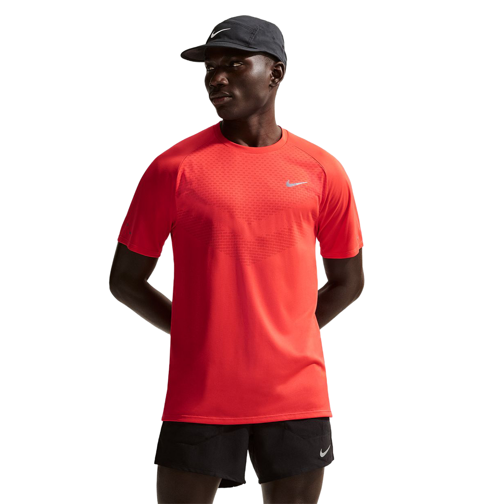 Nike Stride Shortsleeve — University Red - Reflective Silver — Size Small — Alternate View 37
