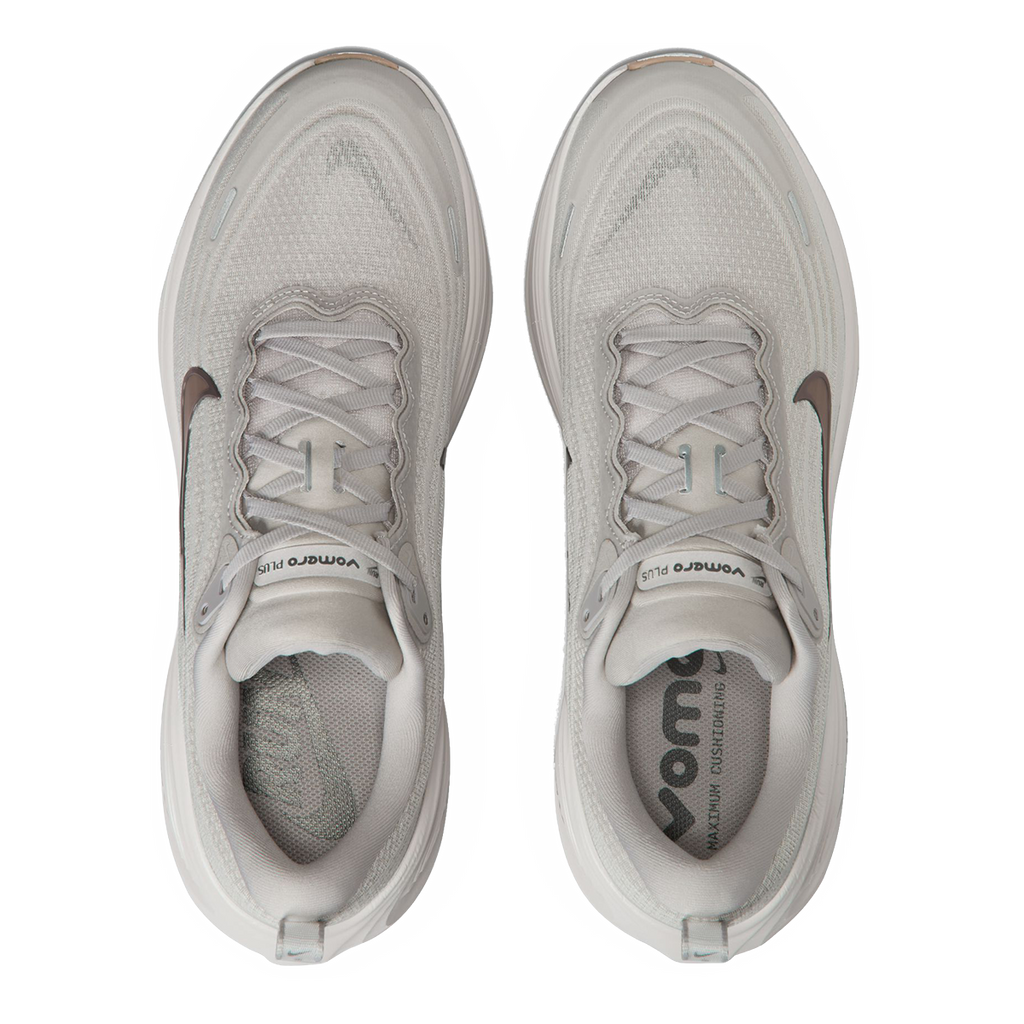 Nike Vomero Plus — Football Grey - Ashen Slate - Lt Armory Blue — Size D — Width 9 — Alternate View 48
