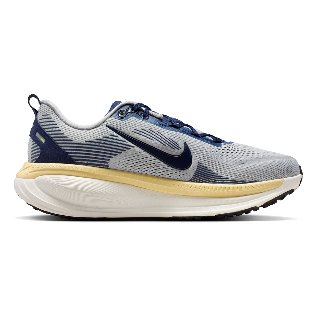 Nike Vomero 18 — Pure Platinum - Anthracite - Smoke Grey - Lt Smoke Grey - Univ Red - Solar Red — Size D — Width 9 — Detail View