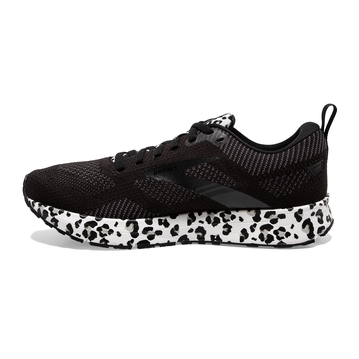 Brooks Revel 5 Delicate Dyes — Black - Thistle - Cadet — Size B — Width 9.5 — Lifestyle View