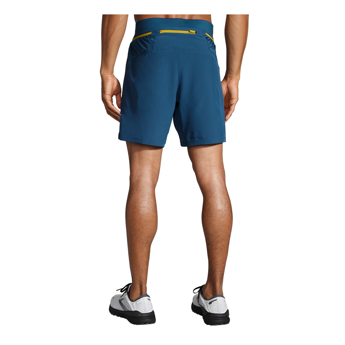 Brooks Sherpa 7" Short — Black — Size Medium — Alternate View 27