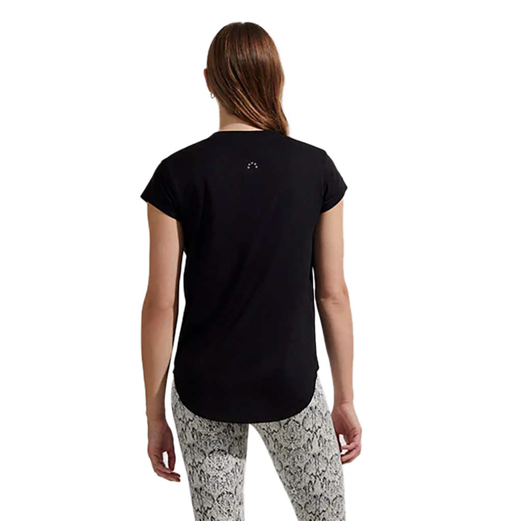 Varley Jade Seamless Tee — Black — Size XXSmall / XSmall — Side View