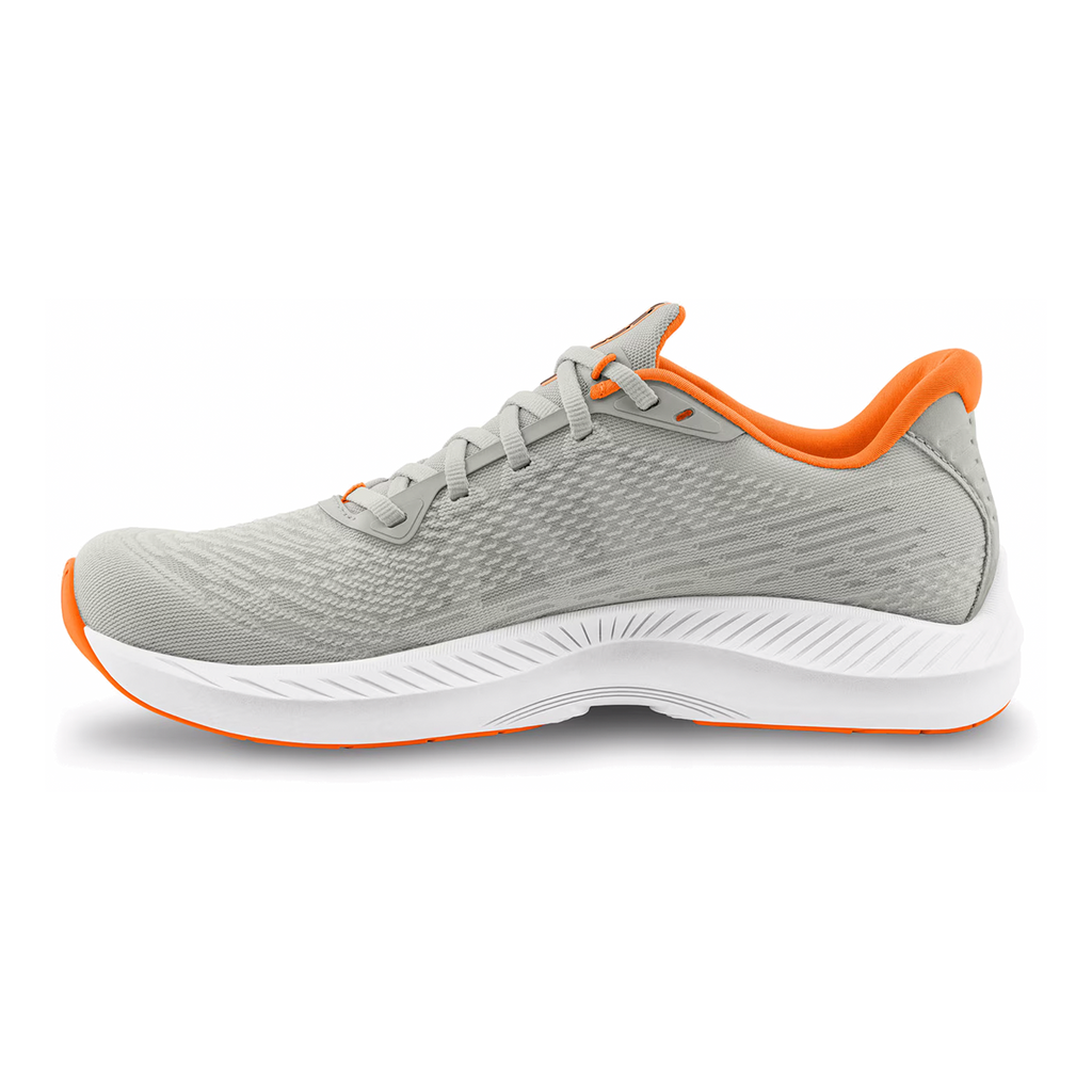 Topo Fli-Lyte 5 — Black - White — Size D — Width 10.5 — Side View