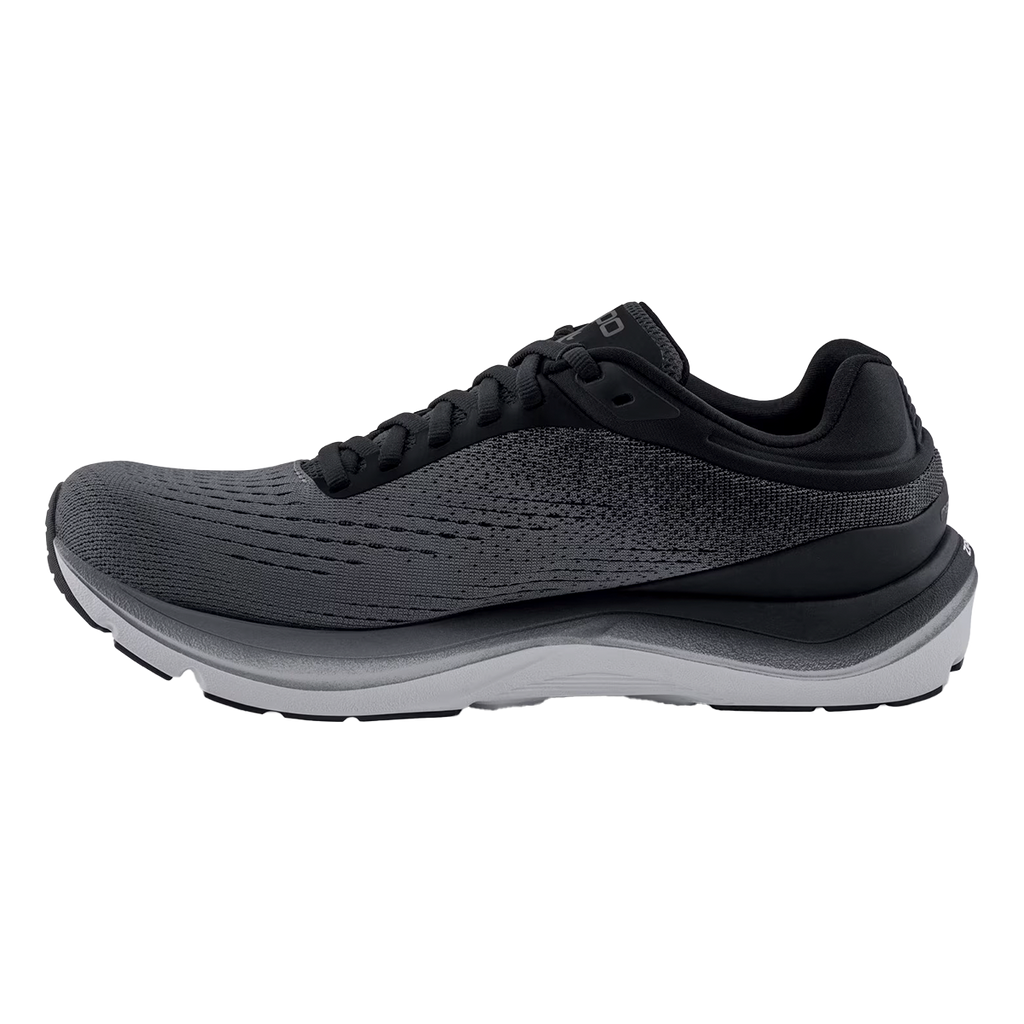 Topo Magnifly 5 — Charcoal - Black — Size B — Width 6.5 — Side View