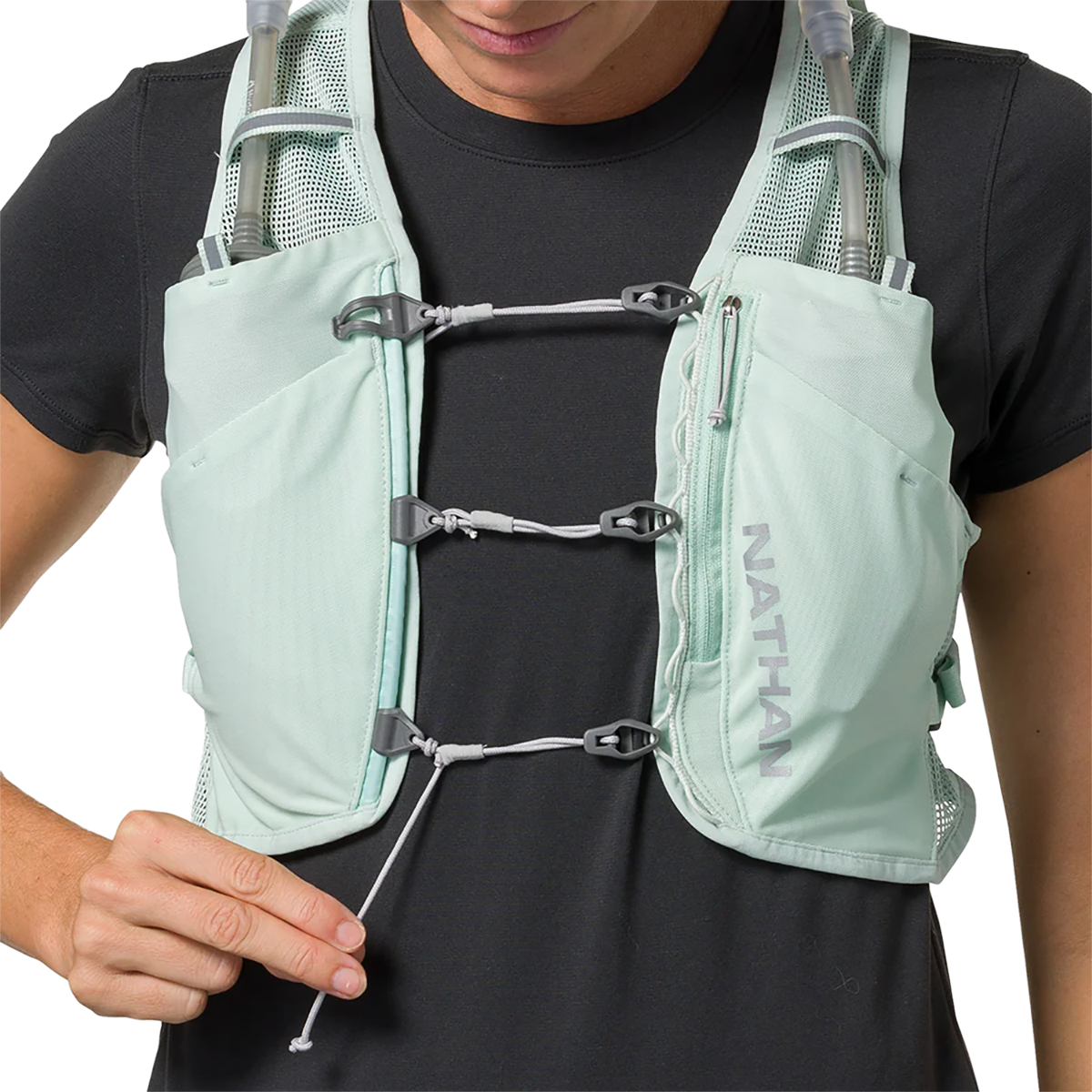 Nathan Pinnacle Breeze 4L — Surf Spray - Reflective Silver — Size Small / Medium — Top View