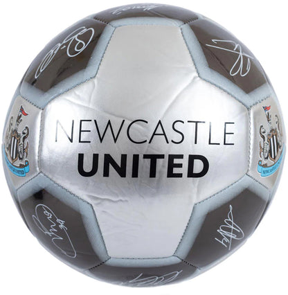 Newcastle United Signature Skills Football - Black