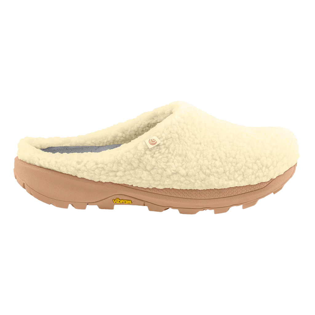 Topo Revive — Black - Black — Size B — Width 7.5 — Detail View