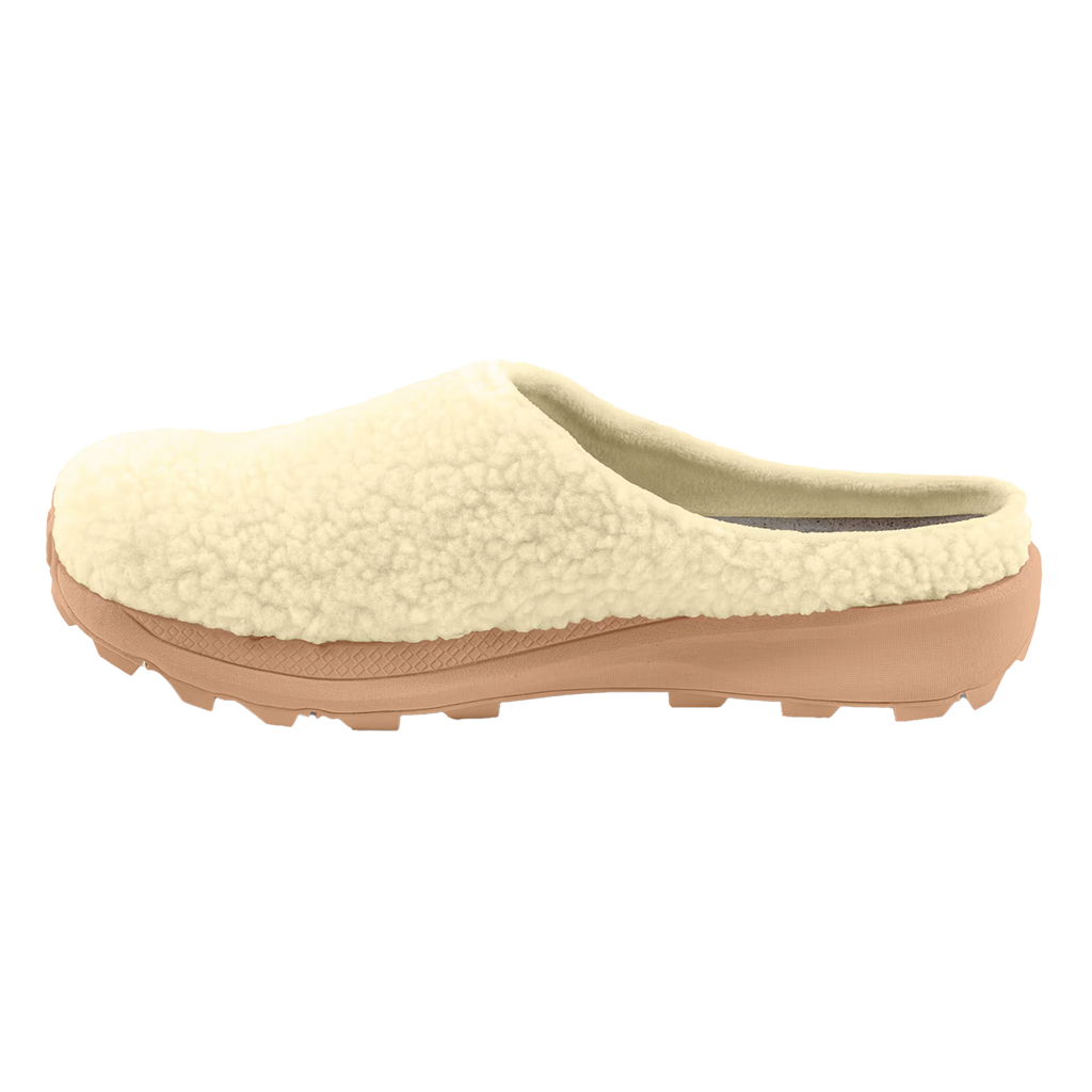 Topo Revive — Black - Black — Size B — Width 7.5 — Lifestyle View