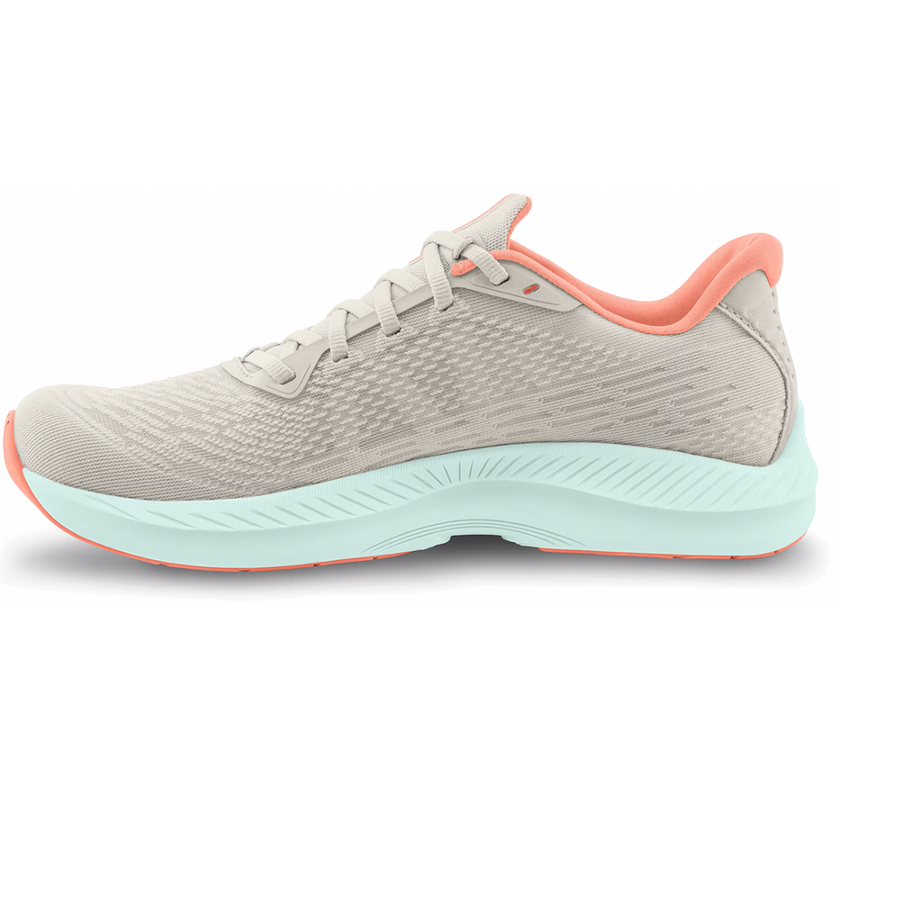 Topo Fli-Lyte 5 — Black - White — Size B — Width 8 — Lifestyle View