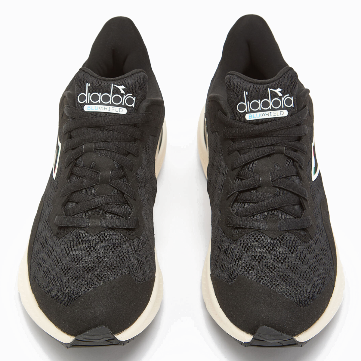 Diadora Mythos Blushield Volo 3 — Black - Whisper White — Size B — Width 10 — Detail View