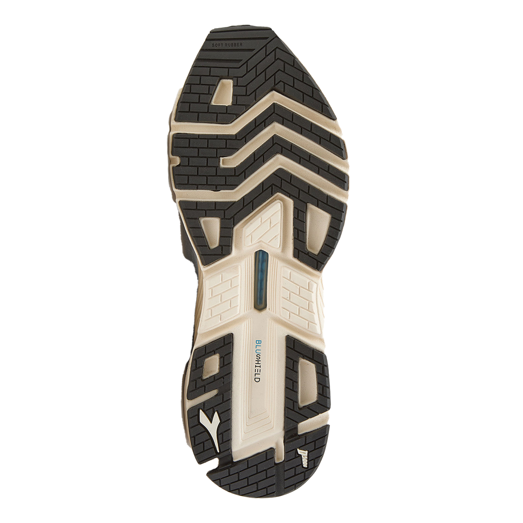 Diadora Mythos Blushield Volo 3 — Black - Whisper White — Size B — Width 10 — Lifestyle View