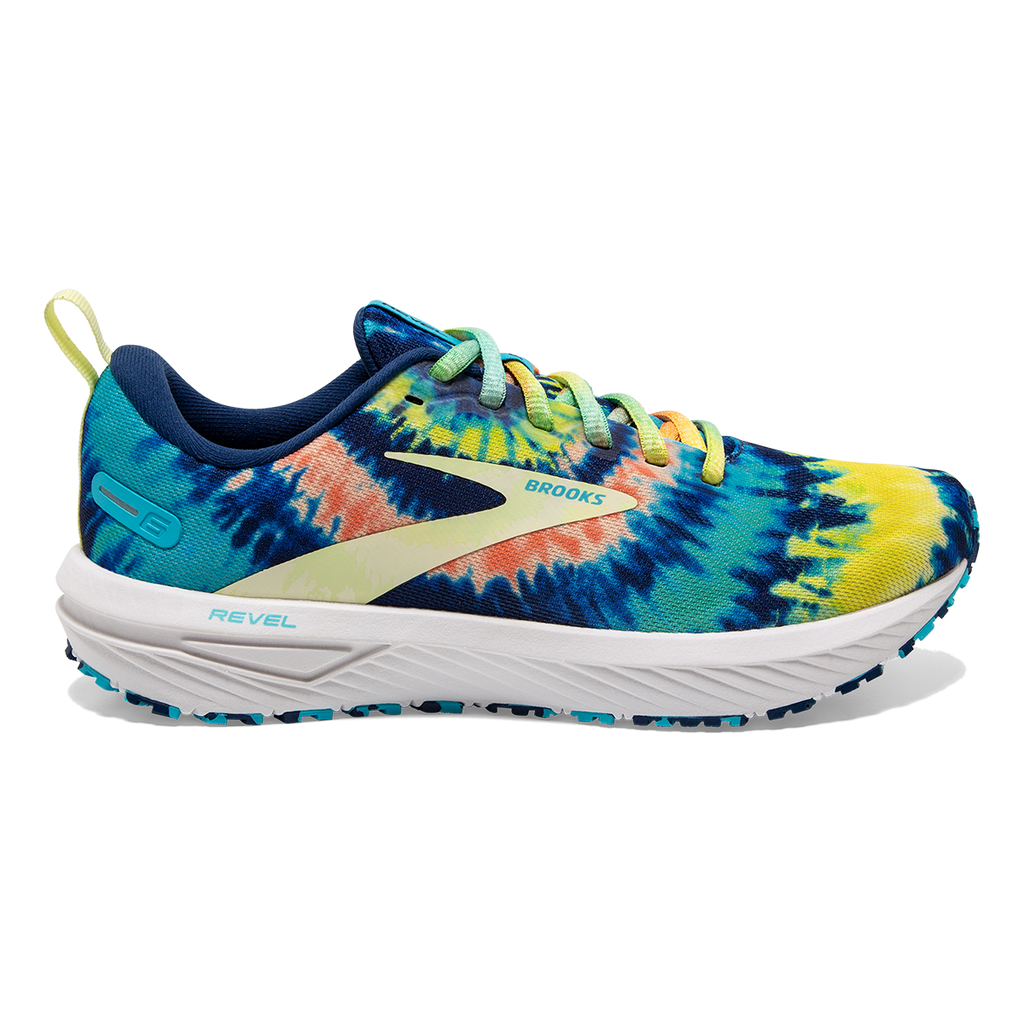 Brooks Revel 6 Tie Dye — Blue - Bachelor Button - White — Size B — Width 6 — Front View